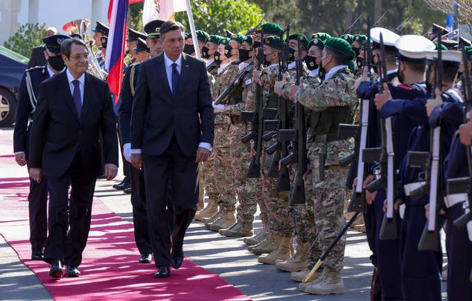 Predsednik Republike Slovenije Borut Pahor se danes na povabilo predsednika Republike Cipra Nicosa Anastasiadesa mudi na uradnem obisku v Republiki Ciper